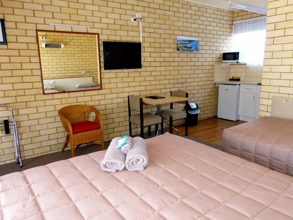 Coastal Comfort Motel Narooma Phòng bức ảnh