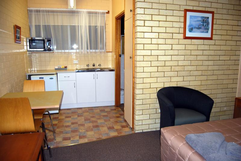 Coastal Comfort Motel Narooma Ngoại thất bức ảnh